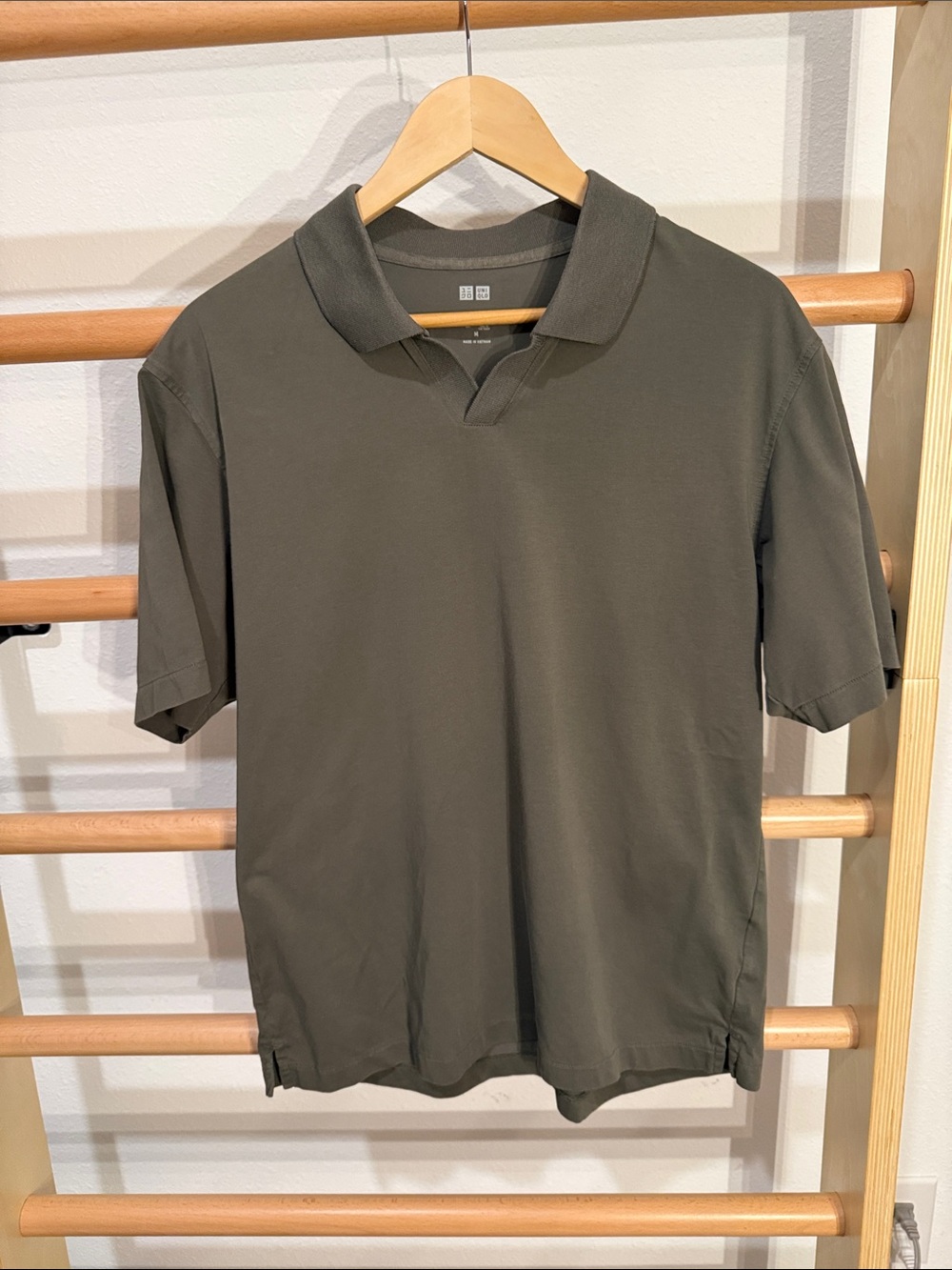 Uniqlo Men's Dark Olive Polo Shirt - Skipper Polo